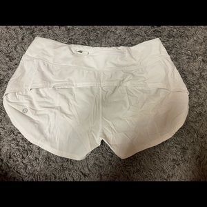 Size 6 Lulu lemon shorts in perfect condition!!